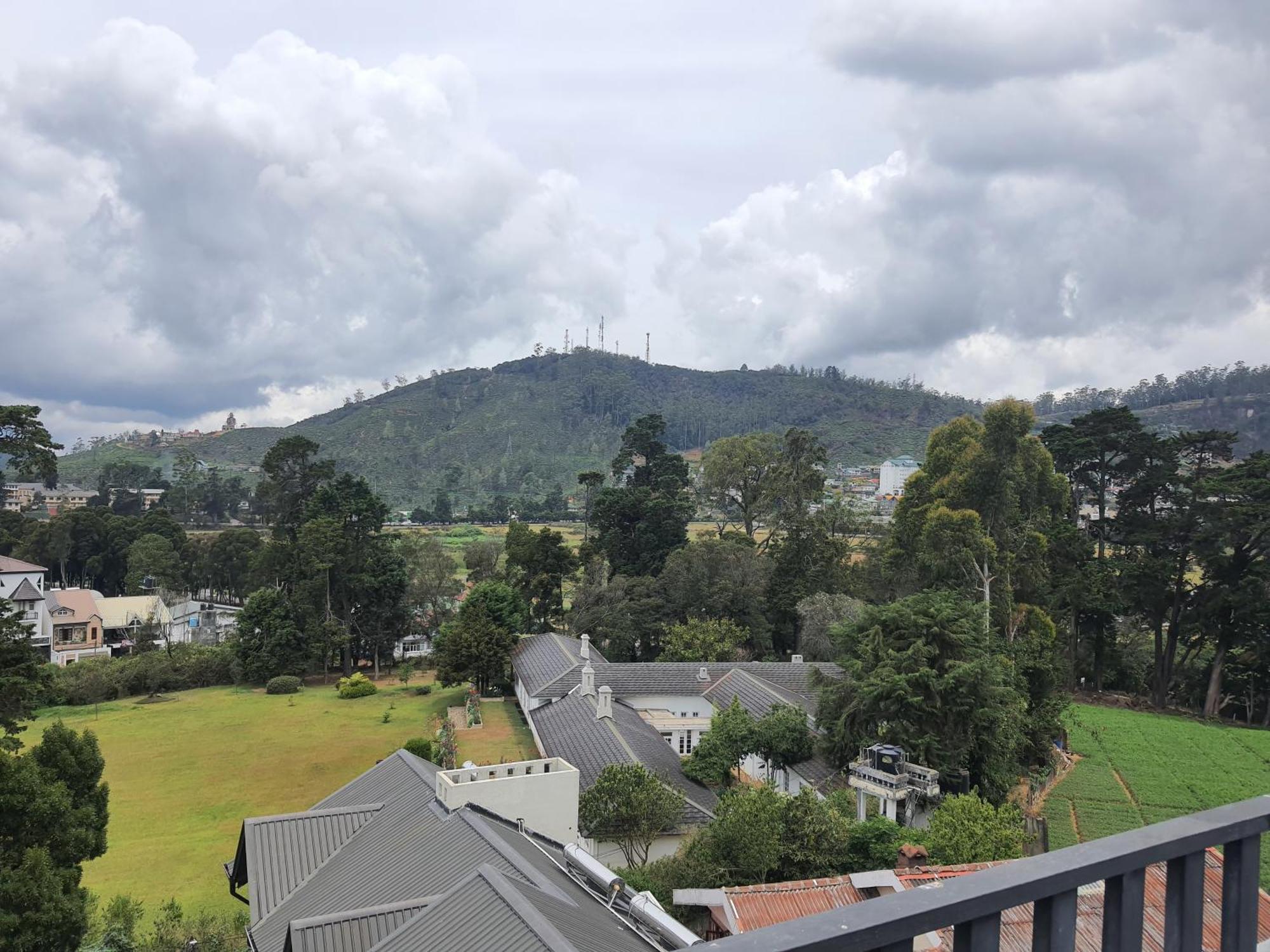 Green Mount View Two Bed Room Apartment นูวาราเอลิยา ภายนอก รูปภาพ